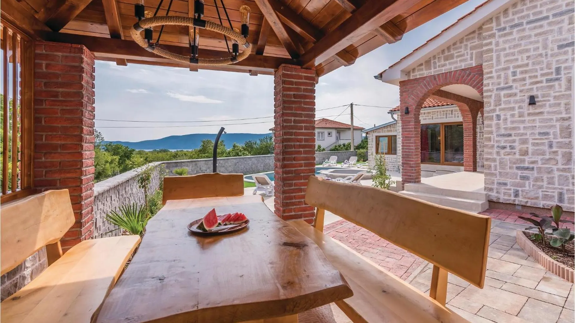 Lovely Home In Krk With Kitchen Vrh  Chorvatsko