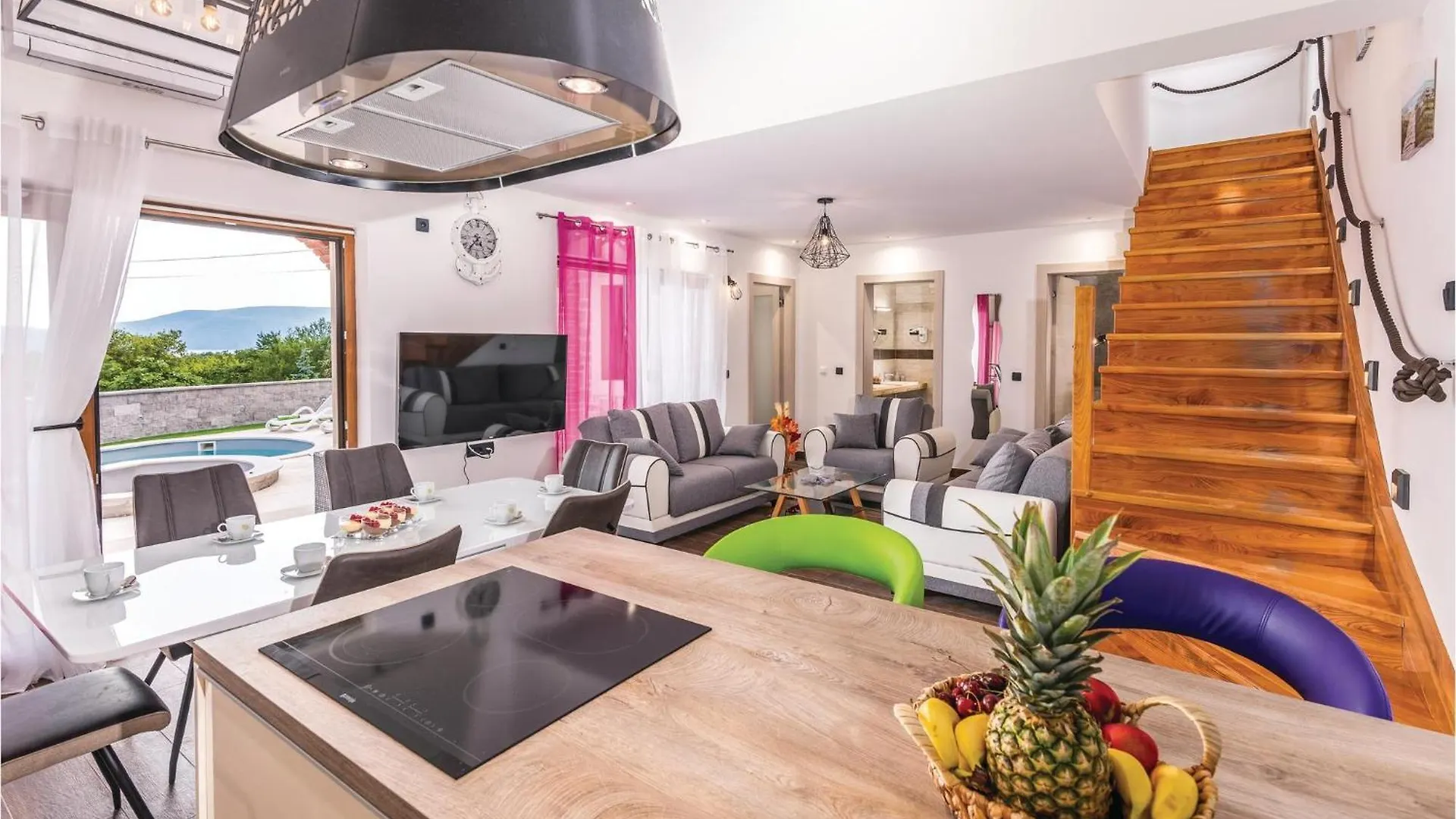 度假居 Lovely Home In Krk With Kitchen Vrh