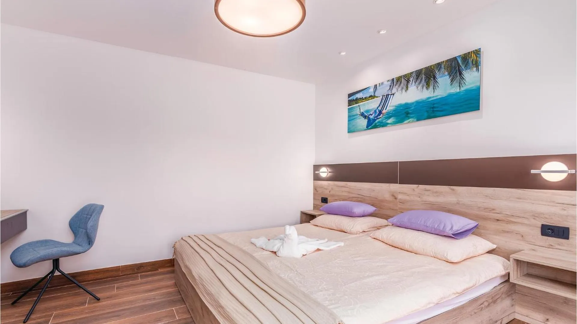 Lovely Home In Krk With Kitchen Vrh  0*, Vrh (Krk)
