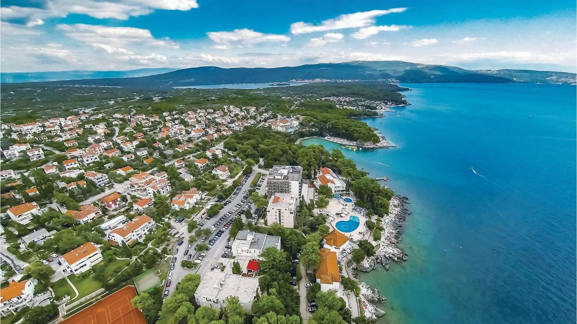 Lovely Home In Krk With Kitchen Vrh  Chorvatsko